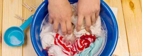 手洗衣服怎么洗干净(图1)