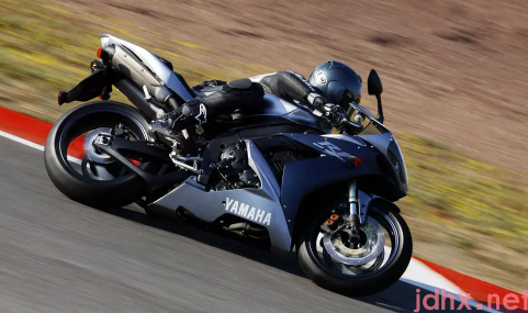 125cc的摩托车能上高速吗1