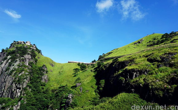 武功山索道后走左边还是走右边2