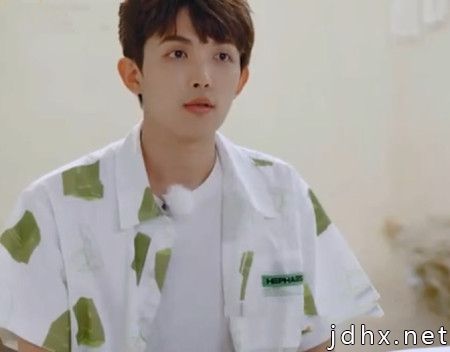 李柄熹问张雨绮“你会为我生二胎吗”?4个字高情商回复(图5) 李柄熹问张雨绮“你会为我生二胎吗”?4个字高情商回复(图5)